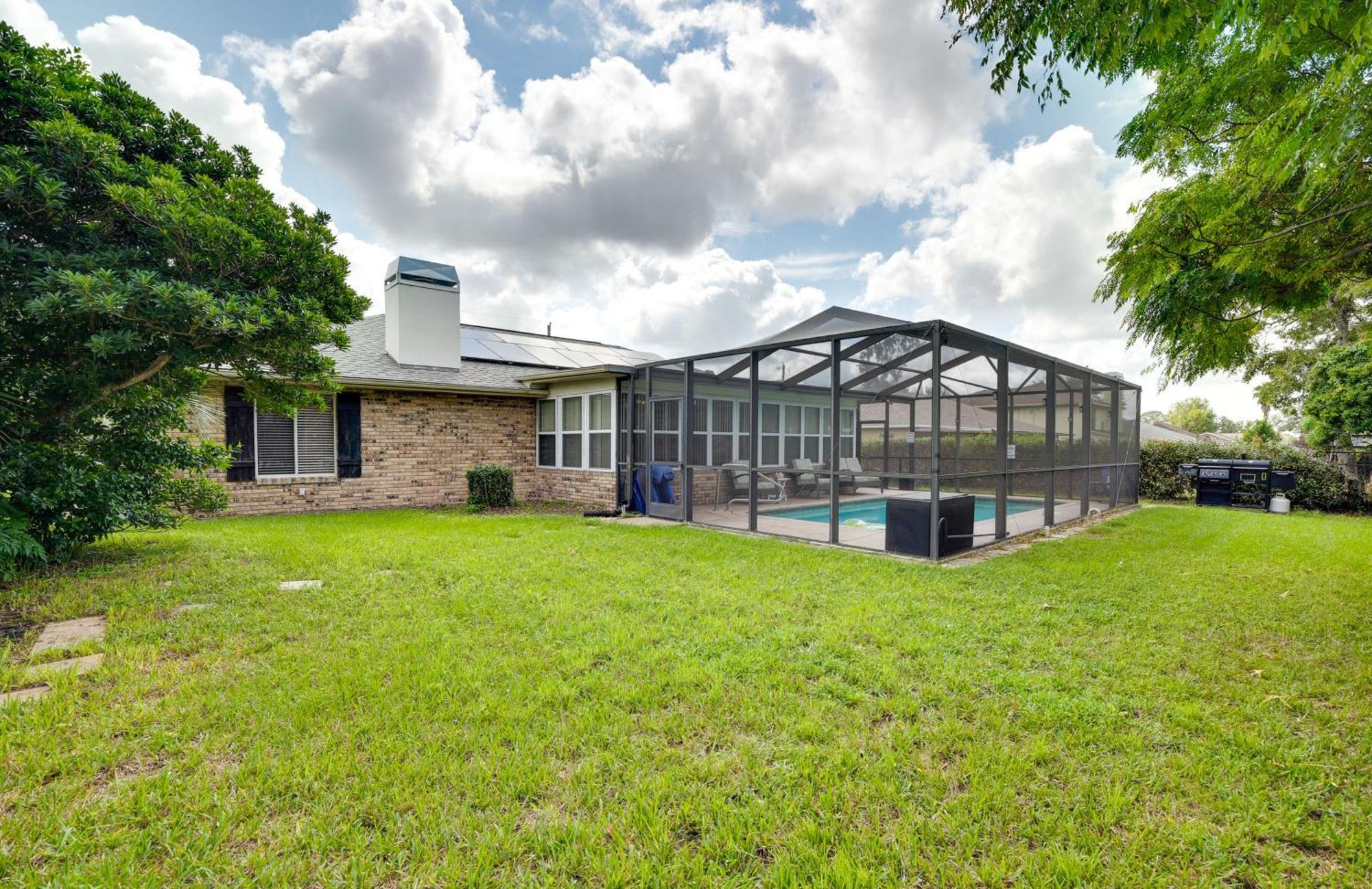 Spring Hill Retreat With Heated Pool And 4-In-1 Grill Βίλα Εξωτερικό φωτογραφία