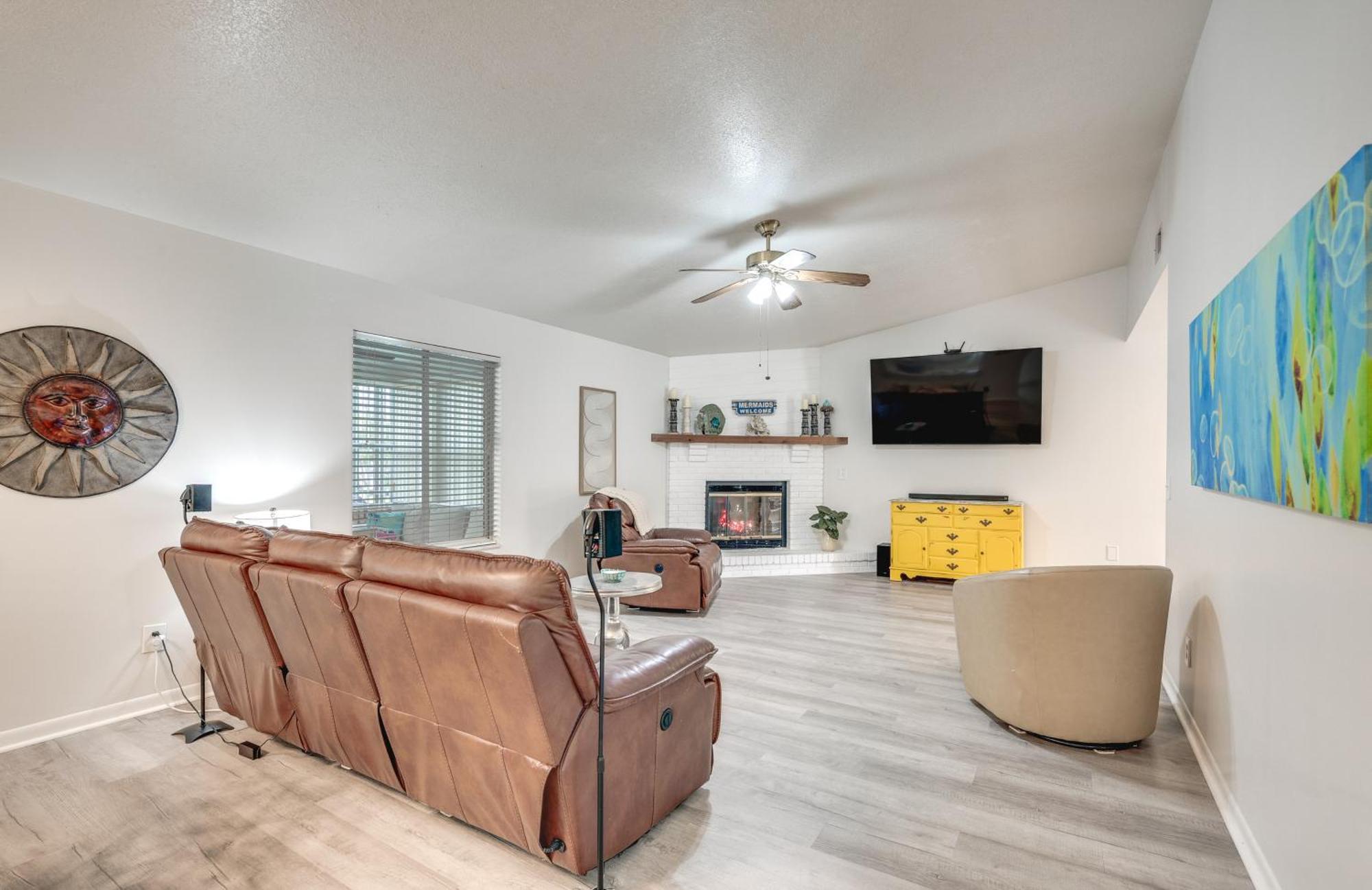 Spring Hill Retreat With Heated Pool And 4-In-1 Grill Βίλα Εξωτερικό φωτογραφία