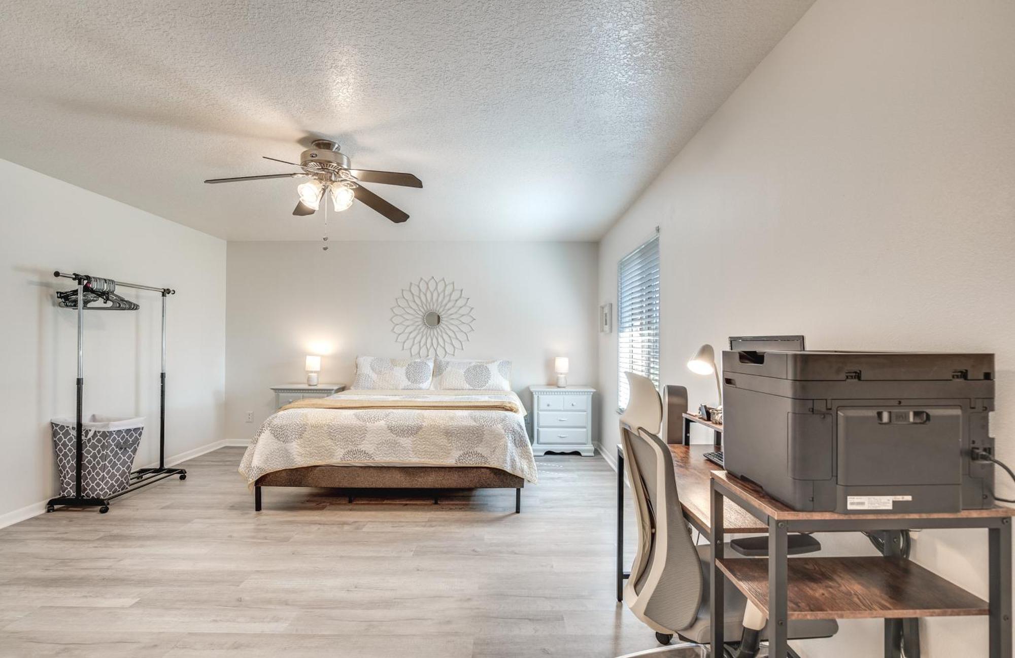 Spring Hill Retreat With Heated Pool And 4-In-1 Grill Βίλα Εξωτερικό φωτογραφία