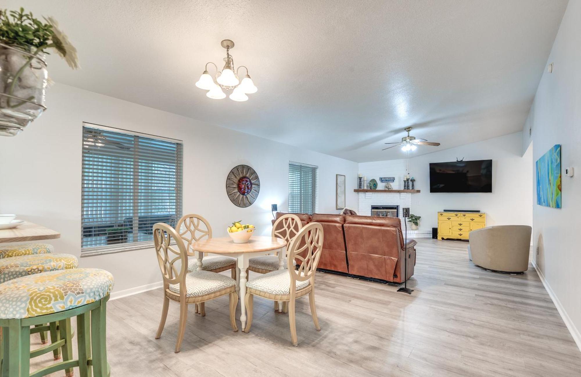 Spring Hill Retreat With Heated Pool And 4-In-1 Grill Βίλα Εξωτερικό φωτογραφία